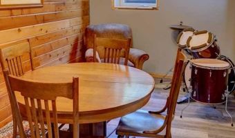 654 115th St, Amery, WI 54001