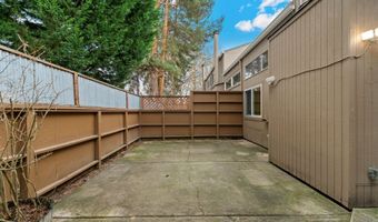 17525 NW SHOREWOOD Dr, Beaverton, OR 97006