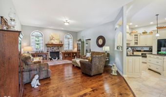 7701 Donegal Dr, Indianapolis, IN 46217