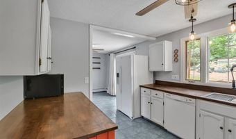 445 Windham Ave, Colchester, CT 06415