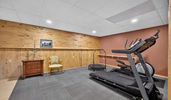 4042 5 Mile Point Rd, Allouez, MI 49805
