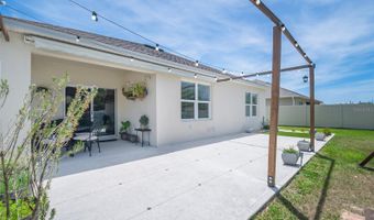 523 AUBURN GROVE Ter, Auburndale, FL 33823