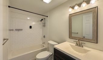 212 W 6th St 212, Boston, MA 02127
