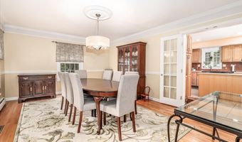 32 Country Way, Bethel, CT 06801