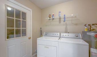 1102 Douglas Dr, Bainbridge, GA 39819
