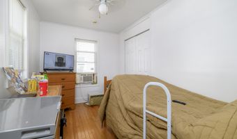 20 Laurel St, Danbury, CT 06810
