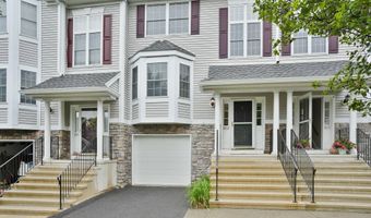 1802 Pinnacle Way 1802, Danbury, CT 06811