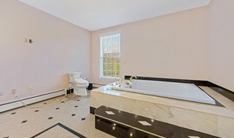 63 Fenton Way, Bangor, ME 04401
