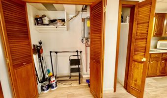 1045 Broadway, Bangor, ME 04401