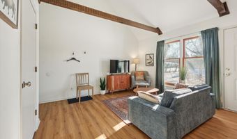 4000 4002 Ontario St, Ames, IA 50014