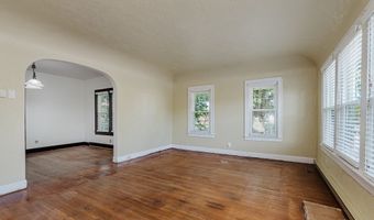 209 W Broadway St, Alexandria, IN 46001