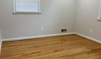 668 S ILLINOIS St, Arlington, VA 22204