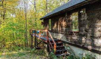 94 Cold Pond Rd, Acworth, NH 03601