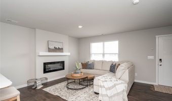3451 10th Ave SW, Altoona, IA 50009