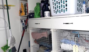813 W Mann Ave, Artesia, NM 88210