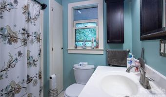 8 Westward Way, Bakersville, NC 28705