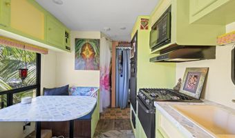 62 HOOLAWA Rd B, Haiku, HI 96708