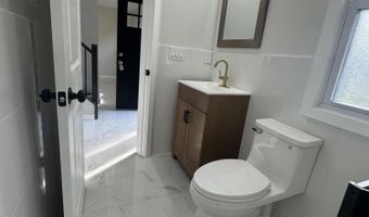 1 Maplewood Ct, Barnegat, NJ 08005