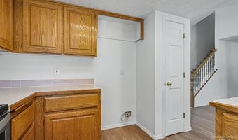 1807 Fairoaks Dr, Caldwell, ID 83605