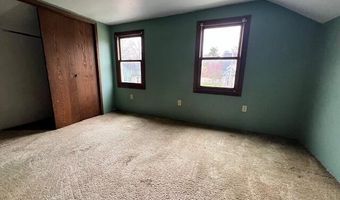 425 S Cedar St, Allegan, MI 49010