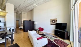 550 Seagaze Dr 2, Oceanside, CA 92054