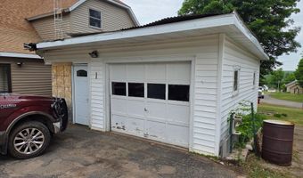 217 5TH St, Alpha, MI 49902