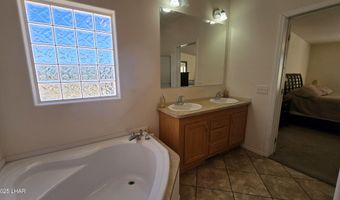 5558 E Red Barrel Rd, Yucca, AZ 86438