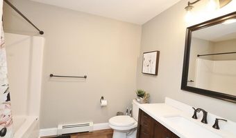 19 Virginia Ln, Bangor, ME 04401