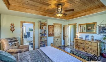 312 Road 8VE, Clark, WY 82435