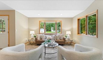 151 Bluffs Rd NW, Alexandria, MN 56308