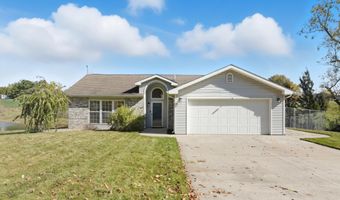 712 Taylor Ln, Albion, IN 46701