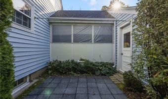 2 Preserved Arnold Ct, Lincoln, RI 02865