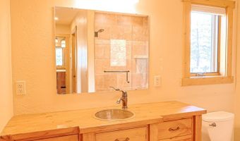 351 Duffers Ln, Cascade, ID 83611