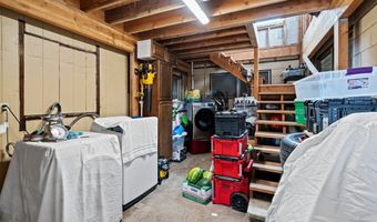 110 Aoloa Loop, Kahului, HI 96732