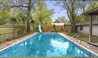 1090 Cherokee St, Biloxi, MS 39530