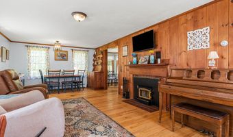 653 Gore Rd, Alfred, ME 04002