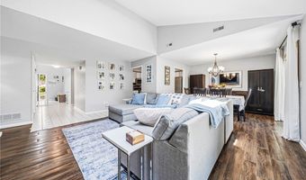 636 Cherry Park Oval, Aurora, OH 44202