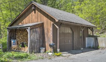 132 Poocham Rd, Chesterfield, NH 03466