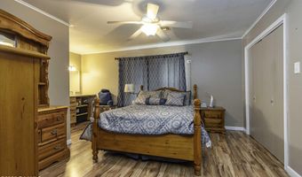 13132 Veterans Memorial Dr, Abbeville, LA 70510