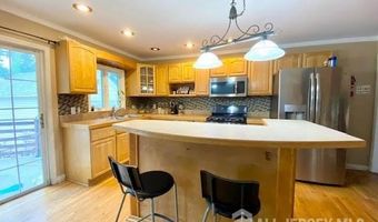 506 Jansen Ave, Avenel, NJ 07001