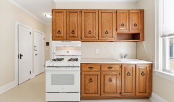 73 NEWMAN Ave 4, Bayonne, NJ 07002
