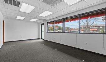 1280 S VAN DYKE Rd 5-6, Appleton, WI 54914