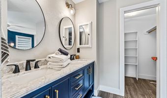 13 Greenridge Ln, Bentonville, AR 72712