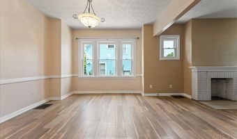 5916 Woodmont Ave, Cincinnati, OH 45213