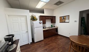 207 S Broadway St, Blackfoot, ID 83221