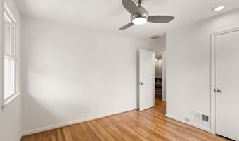 6010 BENALDER Dr, Bethesda, MD 20816