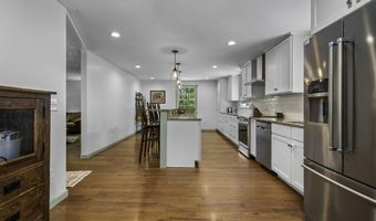 6 Bona Vista Dr, Bow, NH 03304