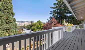 1120 Beswick Way, Ashland, OR 97520