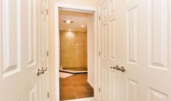 142 I U Willets Rd, Albertson, NY 11507