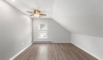 129 Cleveland St, Central Falls, RI 02863